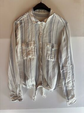 Alter'd State Women’s M White/Blue Striped Linen Woven Long Sleeve Button-Up